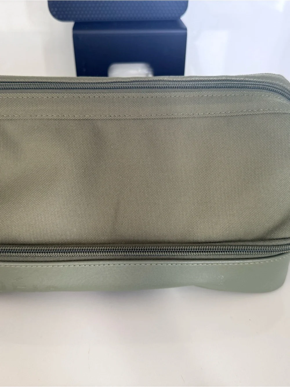 BEIS THE DOPP KIT Olive Green Travel Organizer Pouch